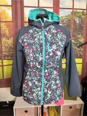 Free Country Gray Floral Softshell Jacket with Teal Trim Girls’ 14/16